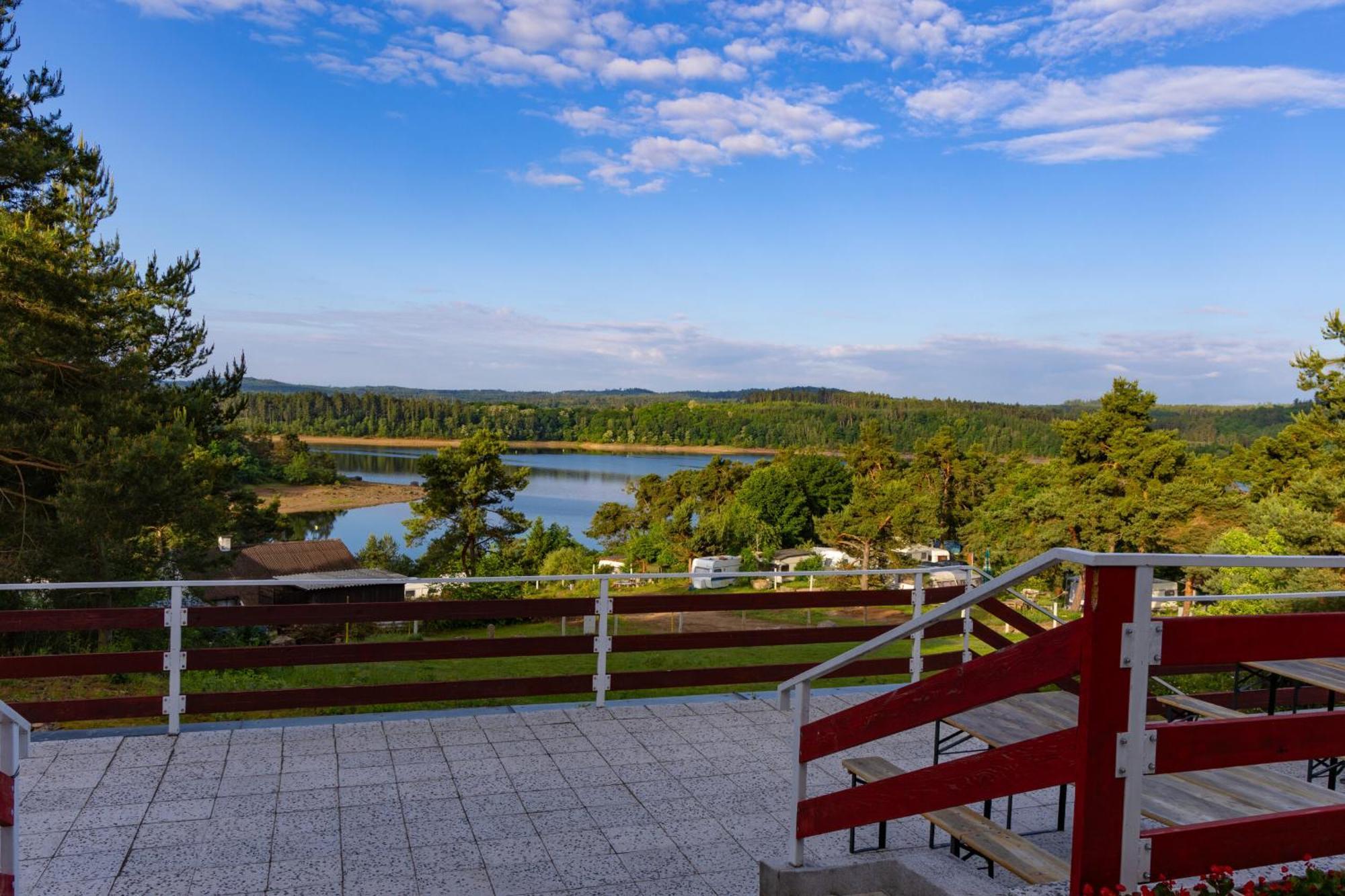 מלון Klucenice Panorama Orlik מראה חיצוני תמונה